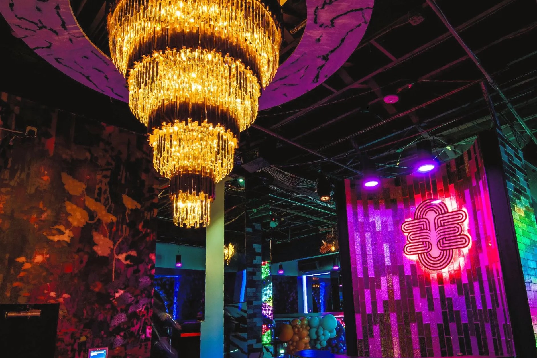 Encore Nightclub, a night club in Charlotte, USA — photo 2