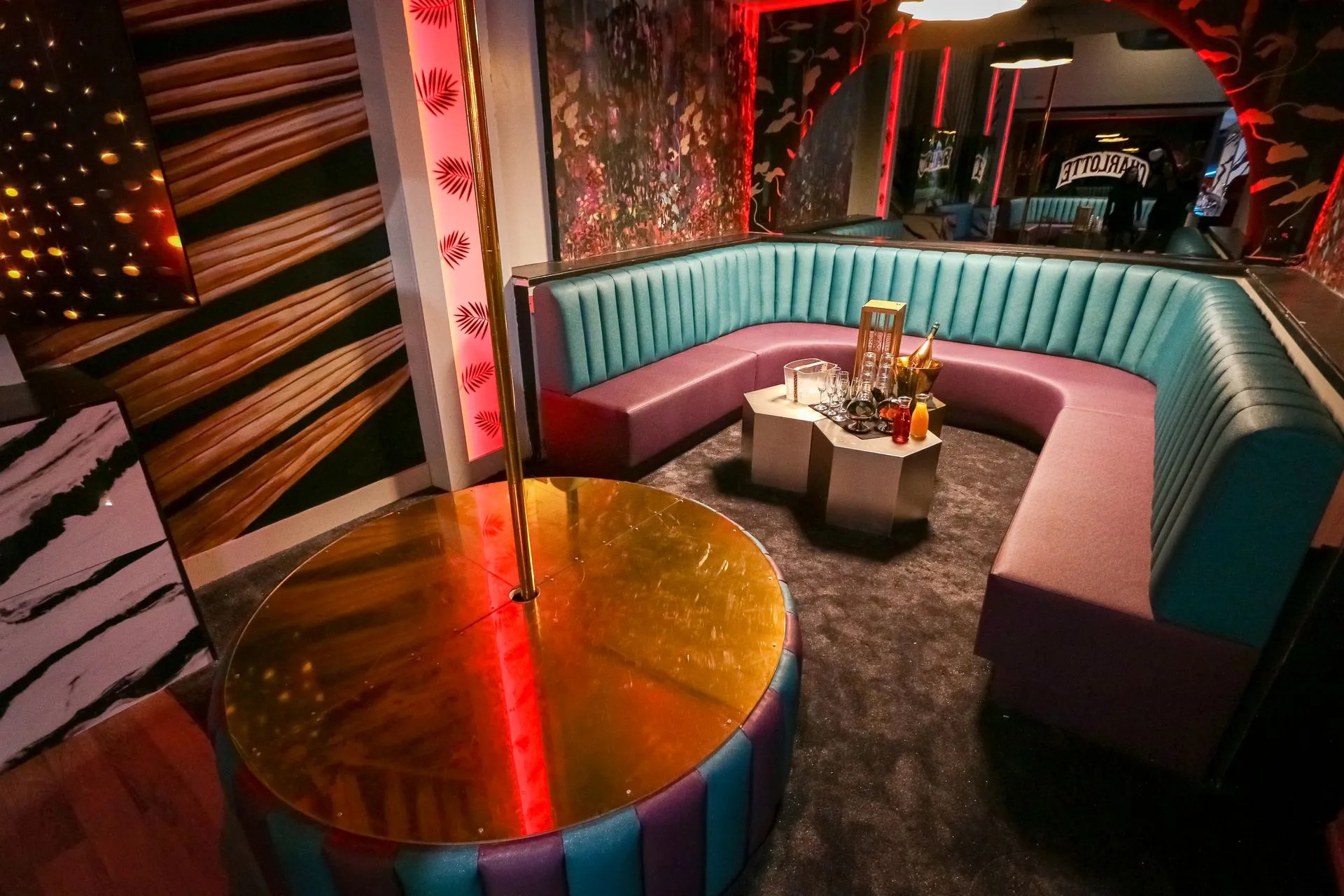 Encore Nightclub, a night club in Charlotte, USA — photo 5