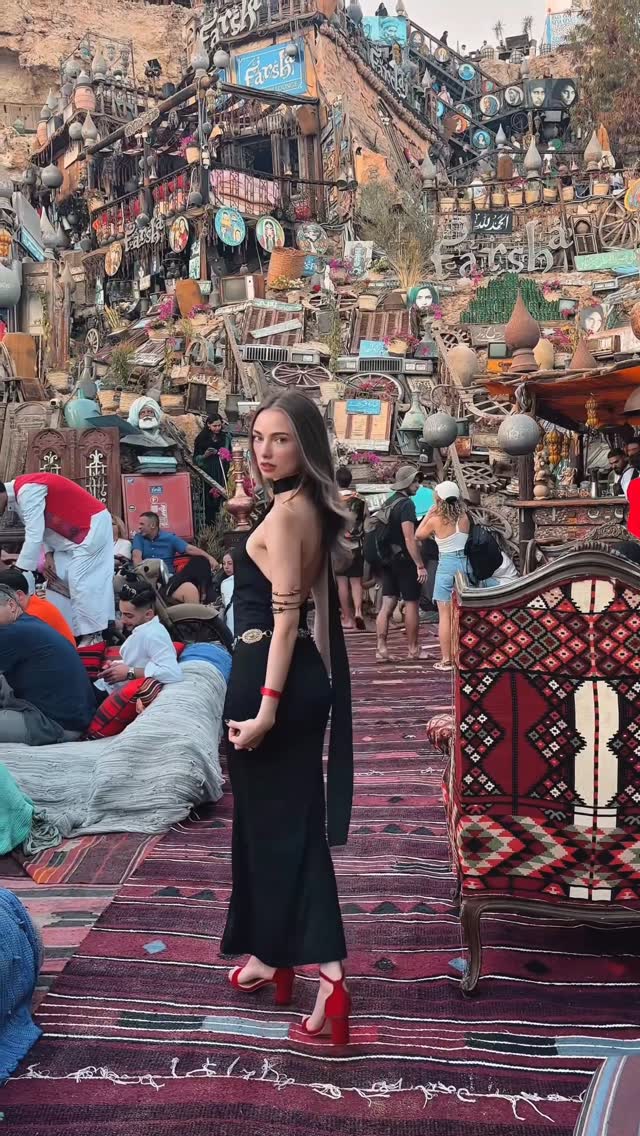 Video 1 from Farsha Mountain Lounge
