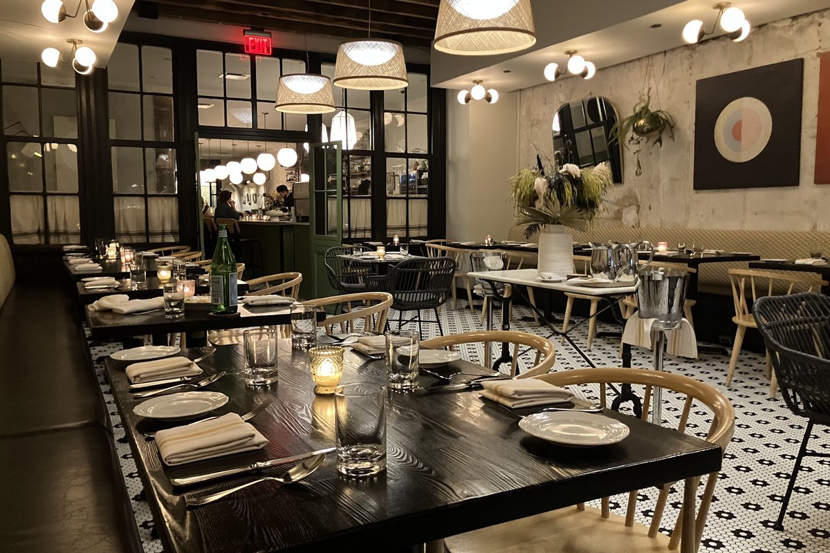 Forsythia, a restaurant in Philadelphia, USA — photo 3