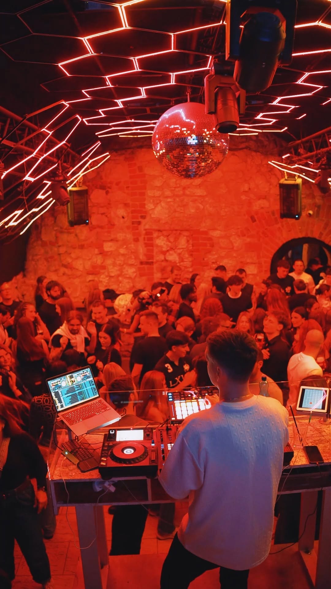 Video 7 from Frantic Club