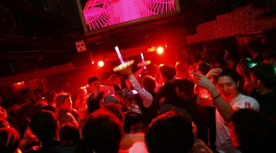 G2  , a night club in Osaka, Japan