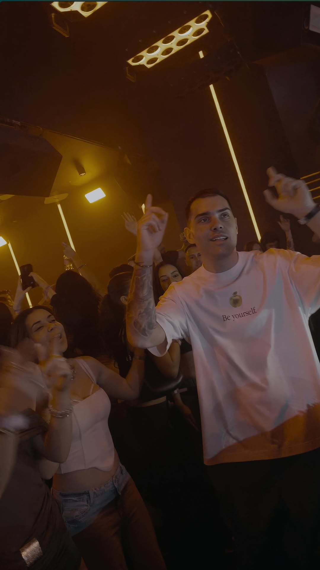 Video 5 from Gate Club Paris