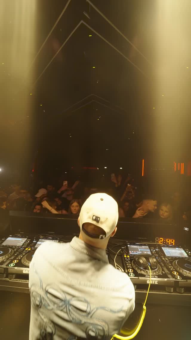 Video 2 from Gate Club Paris
