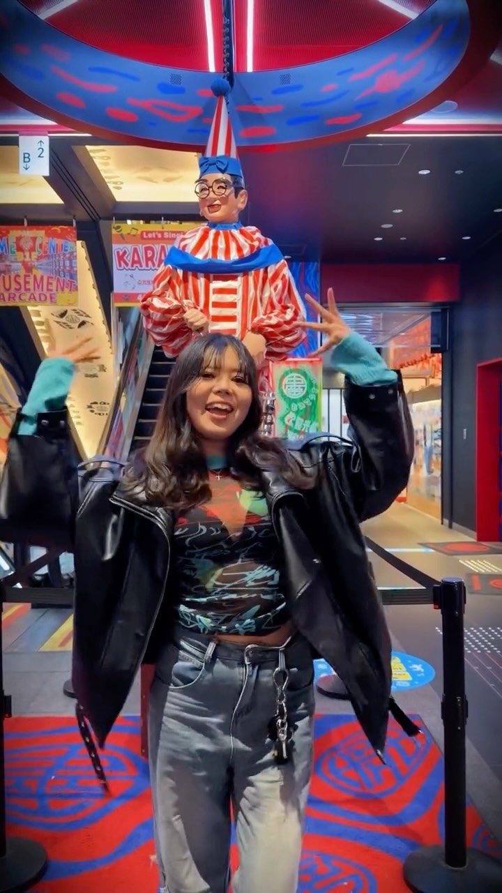 Video 7 from GIRAFFE 