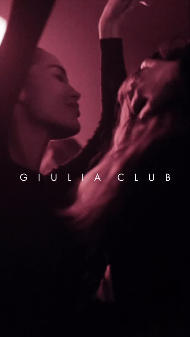Video 1 from Giulia Club Paris