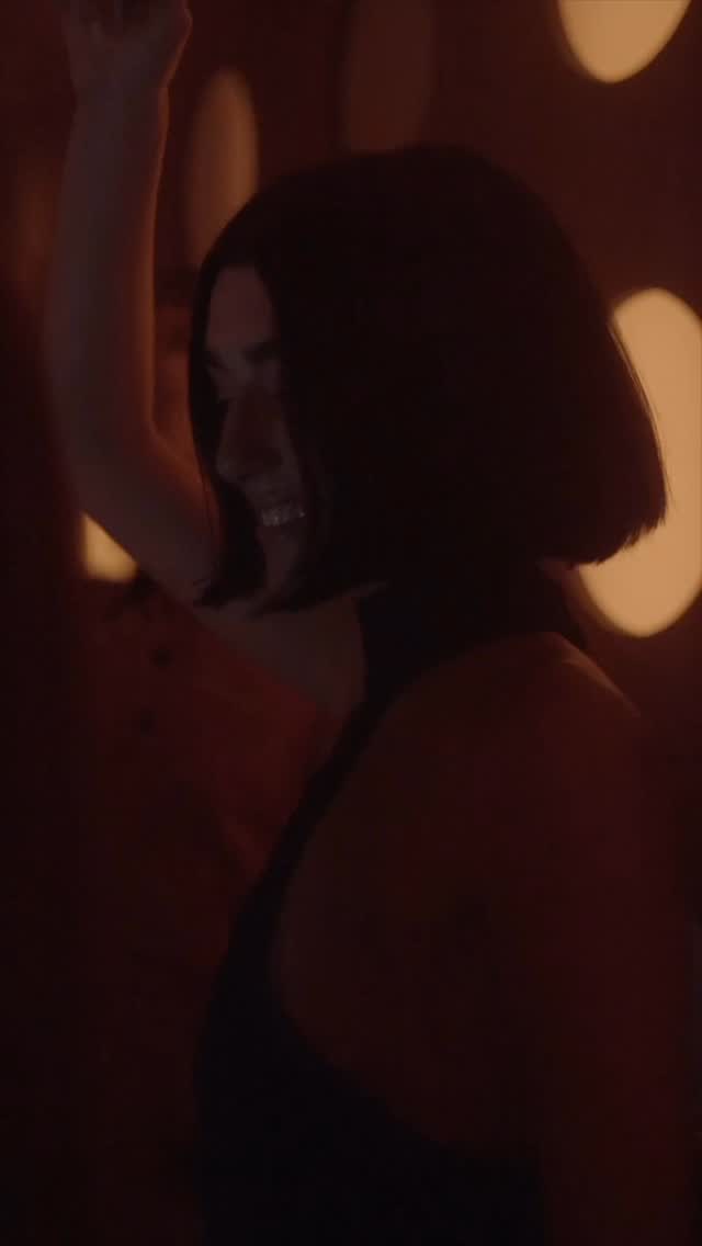 Video 4 from Giulia Club Paris