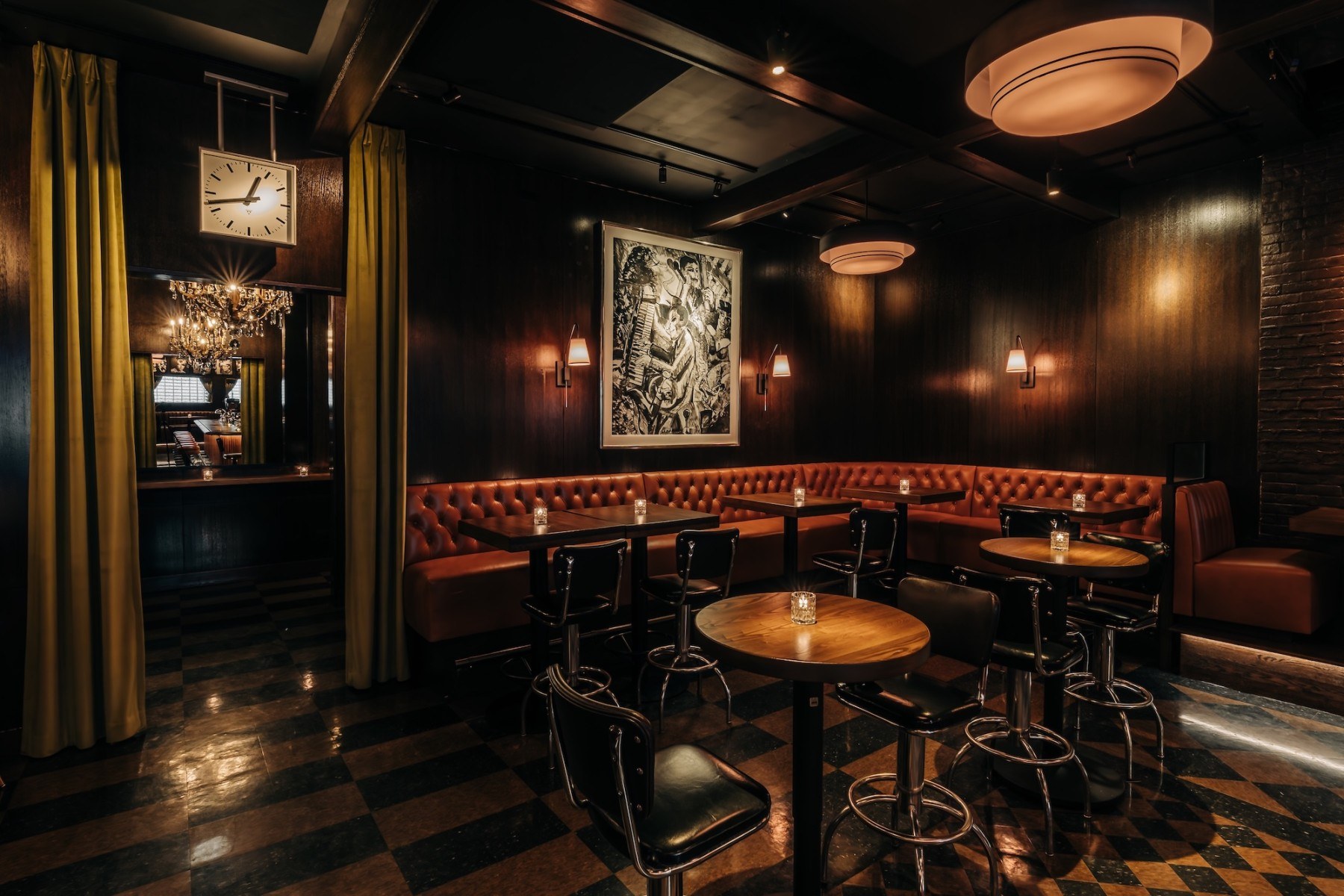 Gus' Sip & Dip, a bar in Chicago, USA — photo 3