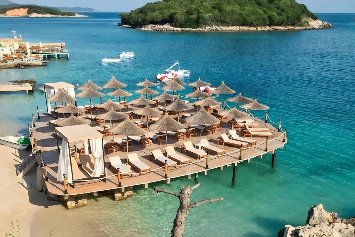 Guvat Bar, a restaurant in Ksamil, Albania