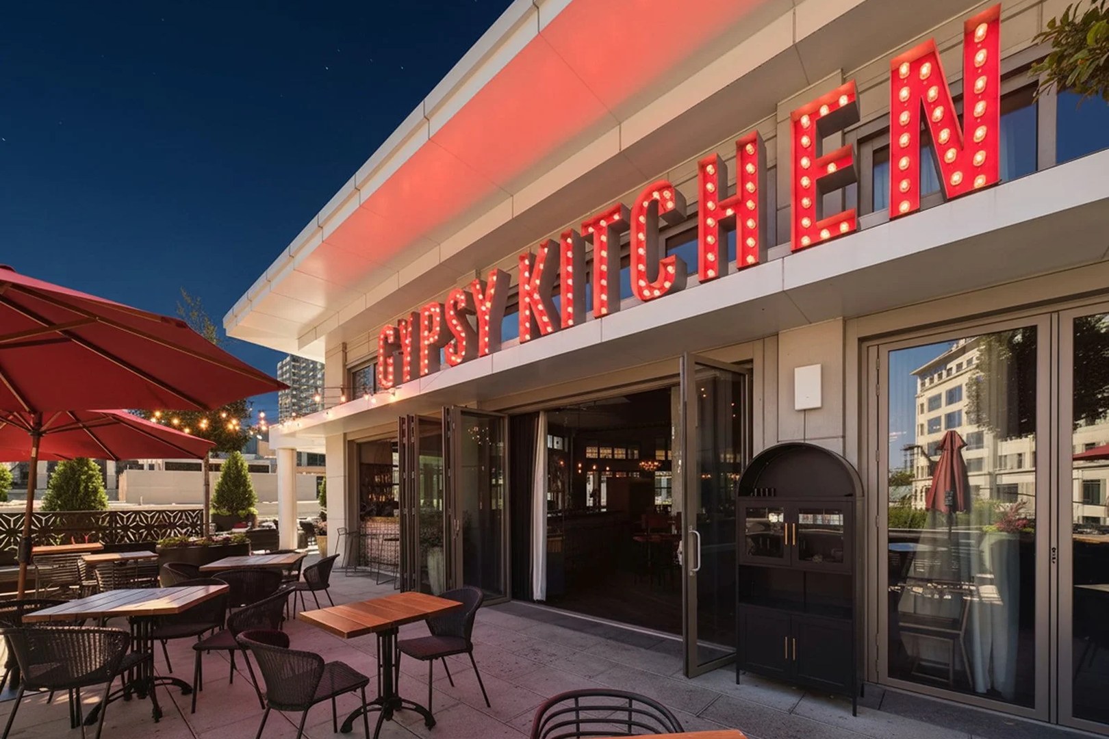 Gypsy Kitchen, a restaurant in Atlanta, USA — photo 4