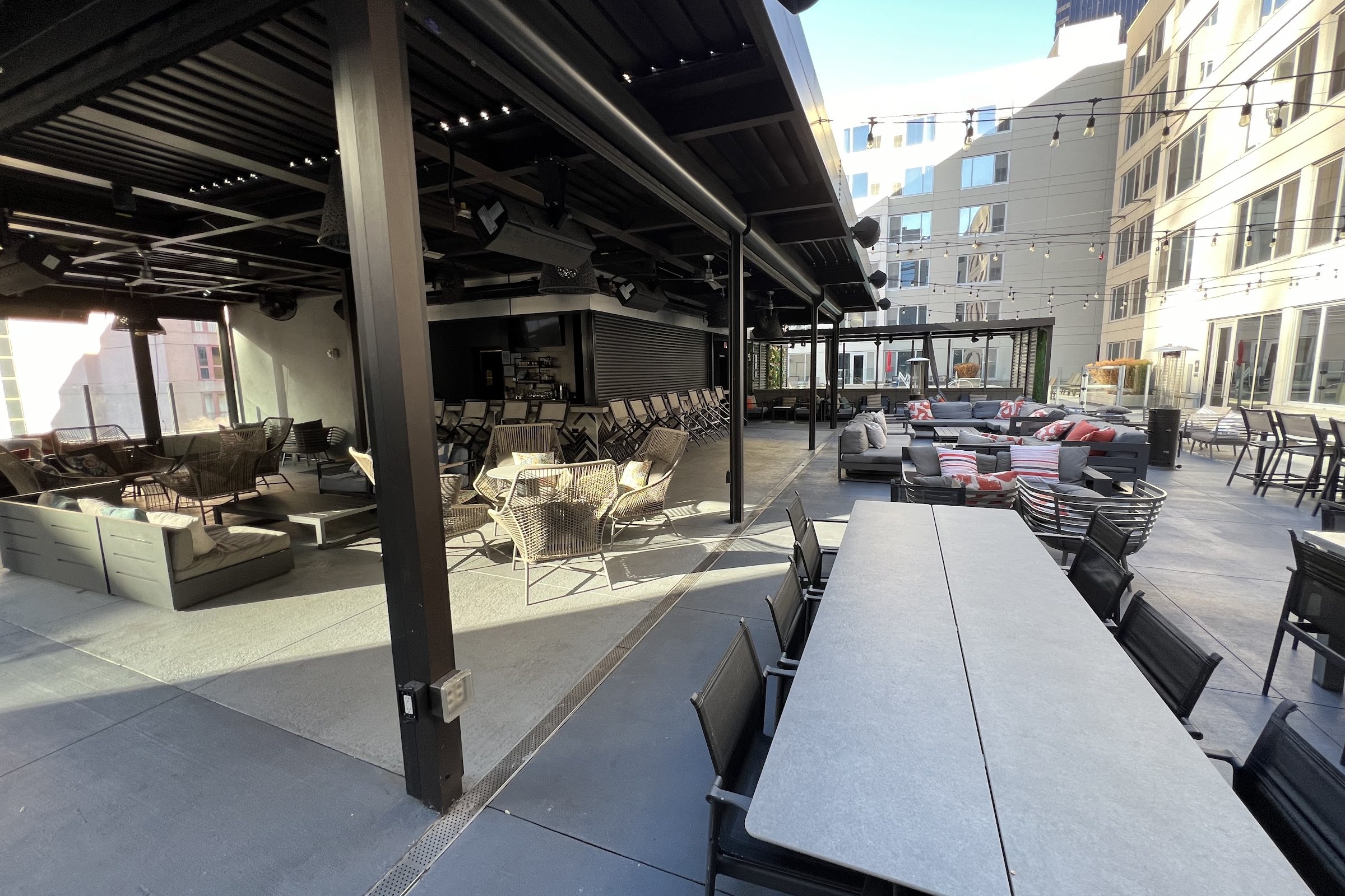 High Note Rooftop Bar, a rooftop in Atlanta, USA — photo 4