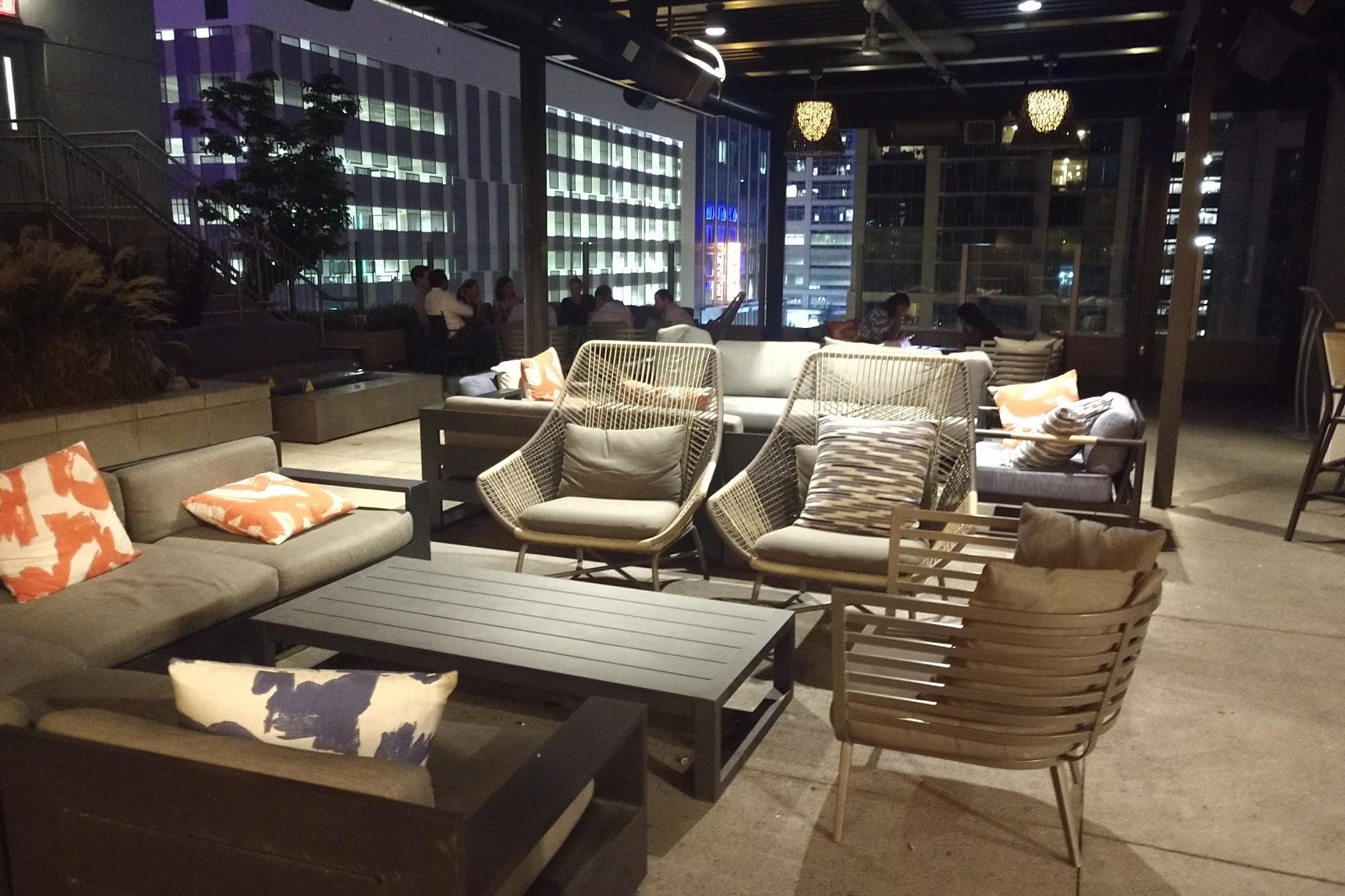 High Note Rooftop Bar, a rooftop in Atlanta, USA — photo 3