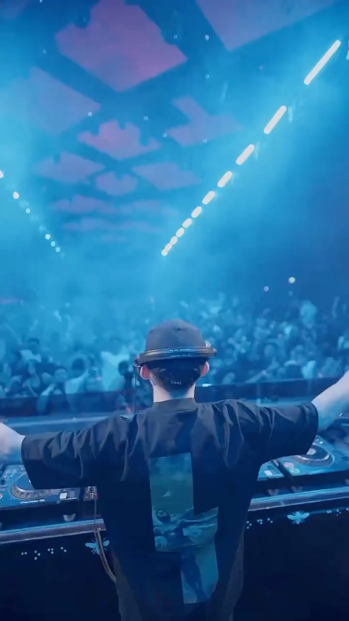 Video 5 from Hive at Soho Garden