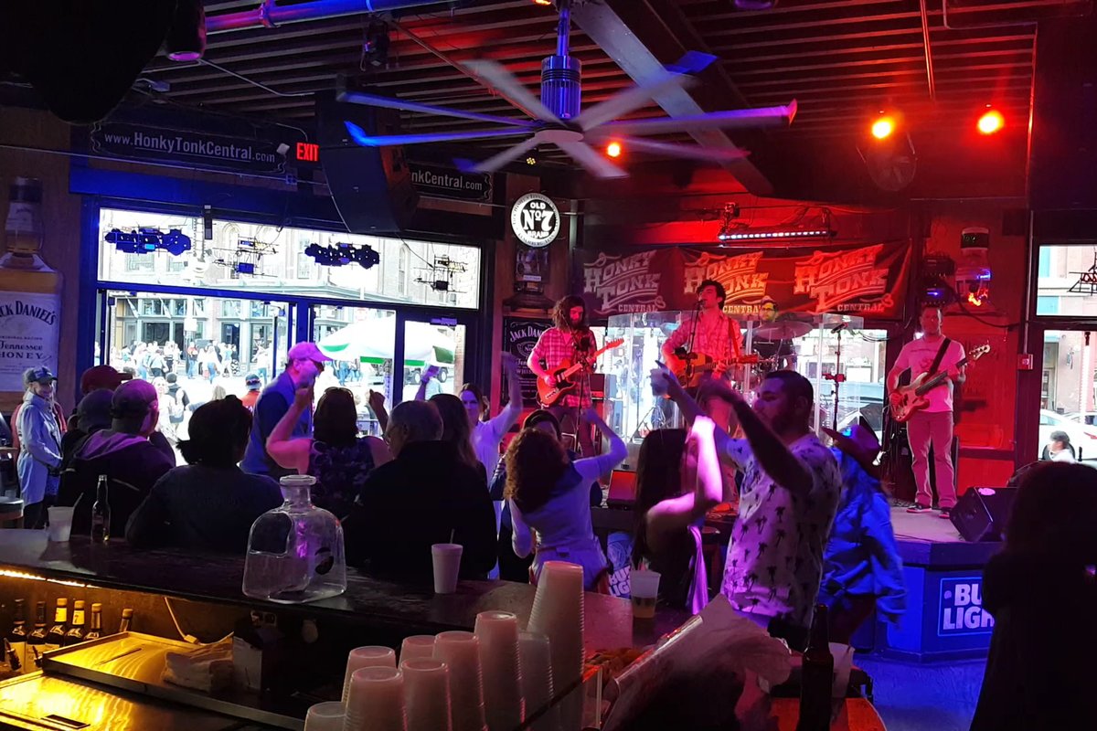 Honky Tonk Central, a bar in Nashville, USA — photo 4