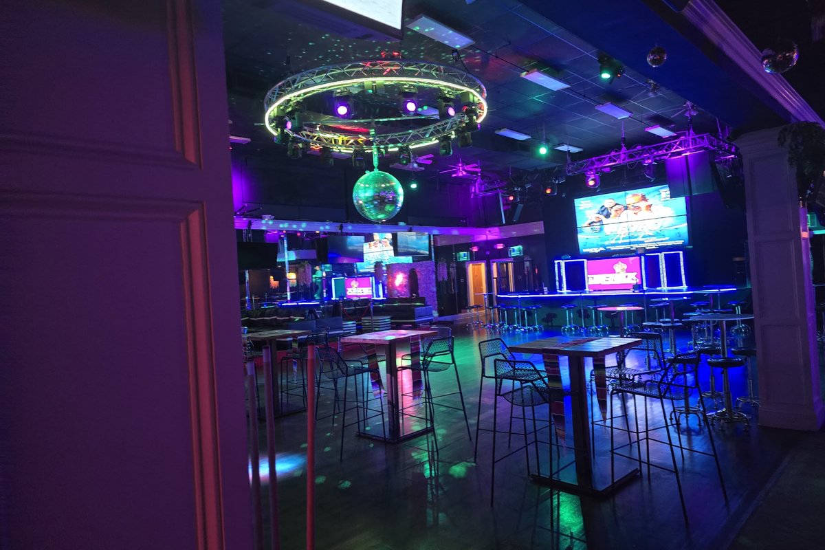 Ibiza Lounge, a night club in Nashville, USA — photo 2