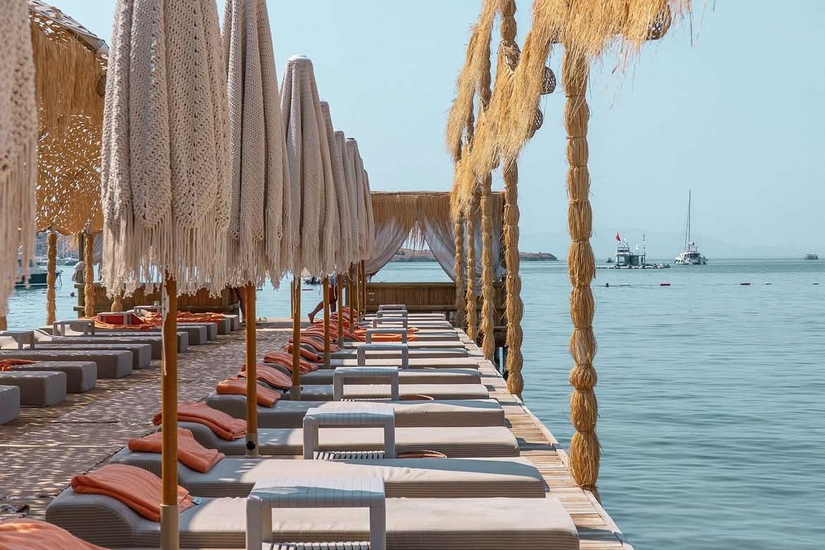 Iconic Beach, a restaurant in Bodrum, Turkey — photo 1