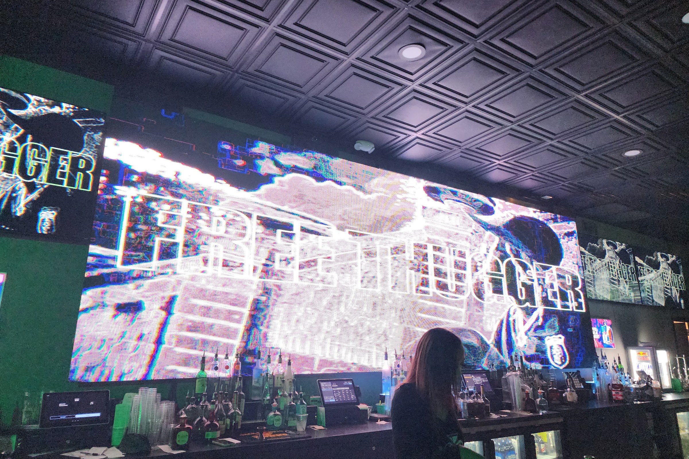 Infinity Live, a lounge in Charlotte, USA — photo 3
