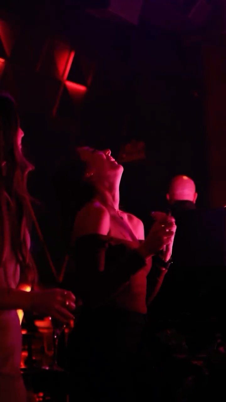 Video 6 from Iris Beirut
