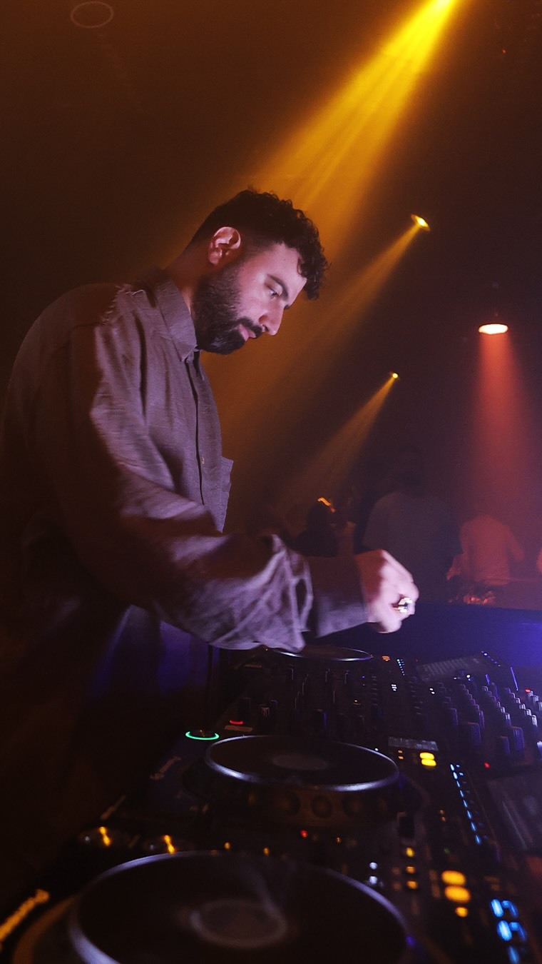 Video 5 from Iris Beirut