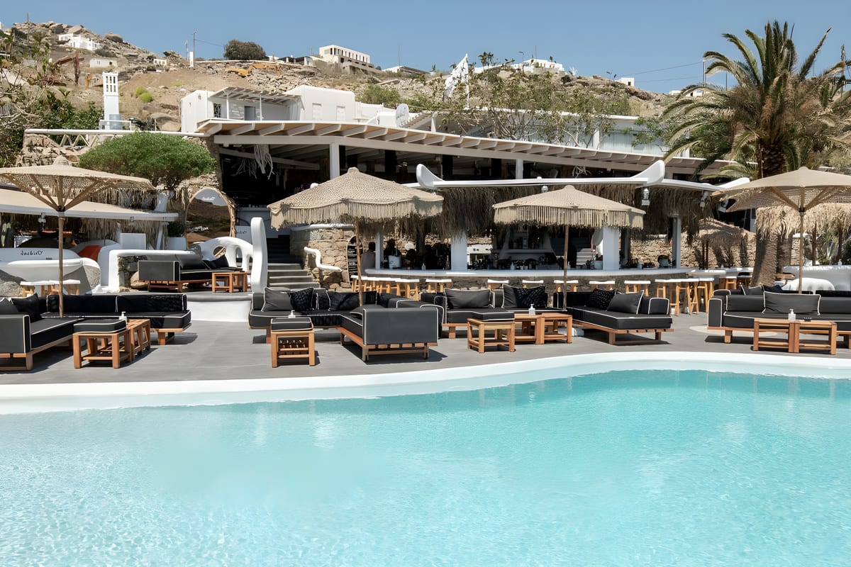 JackieO' Beach Bar, a beach club in Mykonos, Greece — photo 1