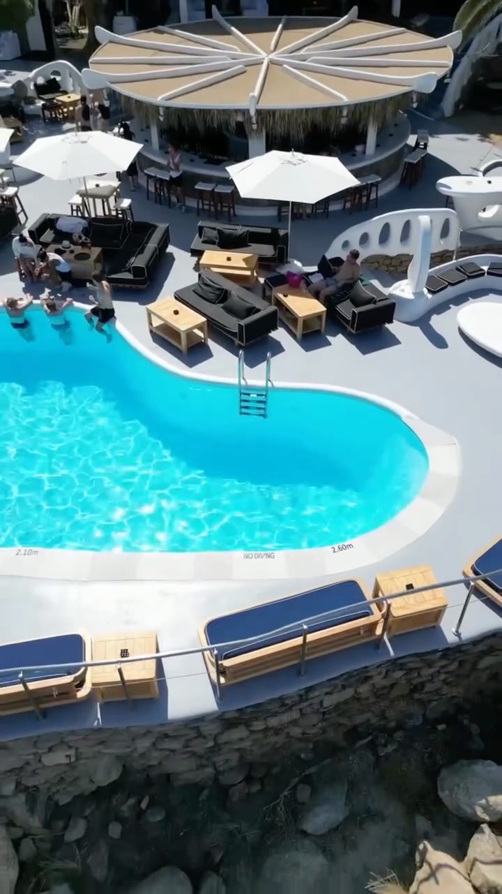 Video 7 from JackieO' Beach Bar