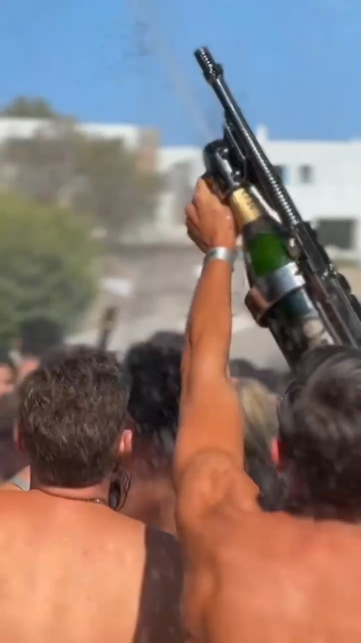 Video 3 from Kalua Beach Bar
