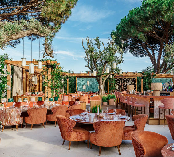 Kinugawa, a restaurant in St. Tropez, France