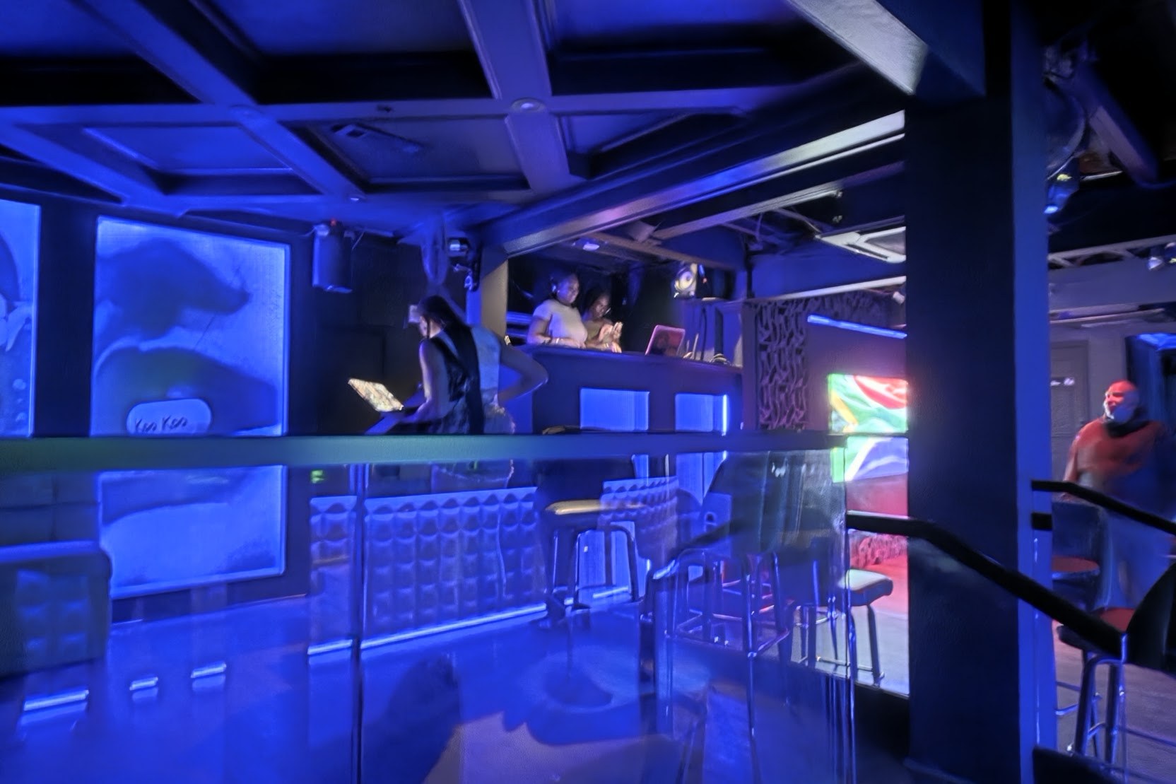 Koo Koo Room, a night club in Atlanta, USA — photo 3