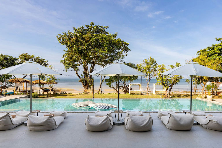 Krabi Beach Club, a restaurant in Rio de Janeiro, Brazil