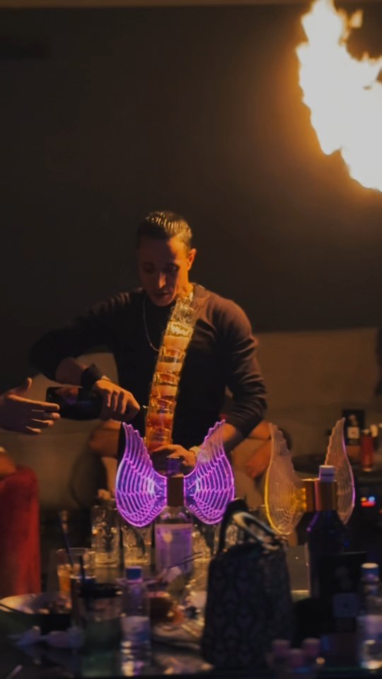 Video 7 from L.A. Lounge Club