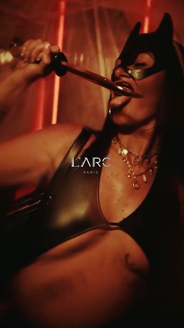 Video 5 from L’Arc Paris