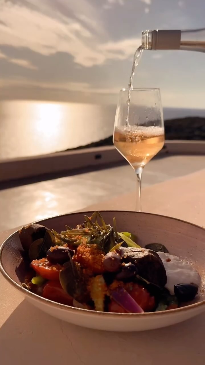 Video 2 from L'ete Sunset Bar
