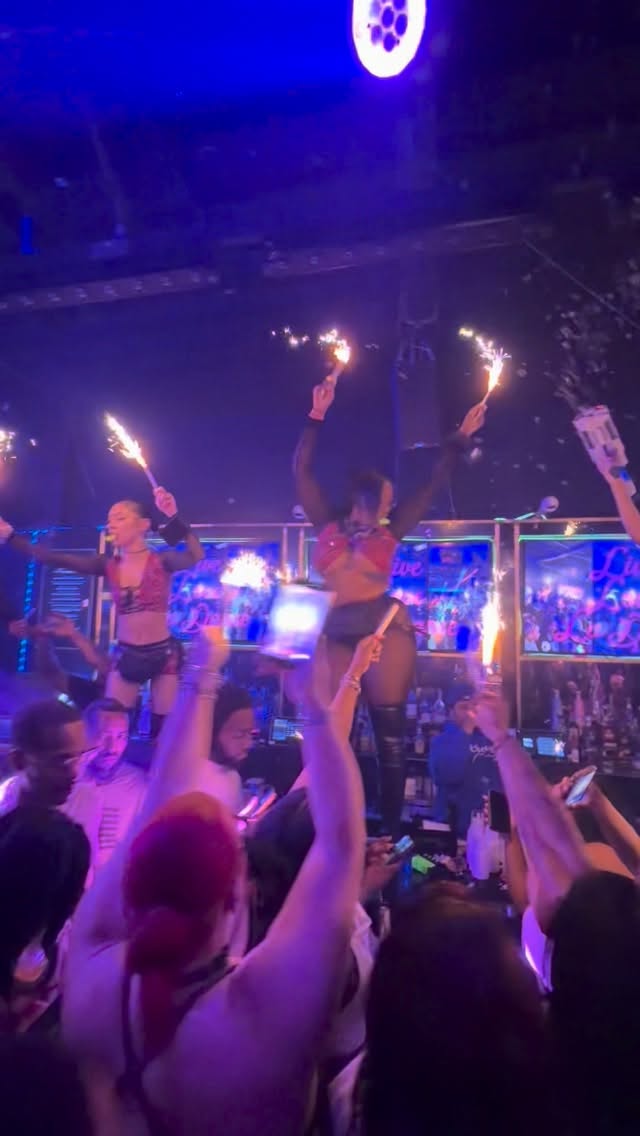 Video 2 from La Danse