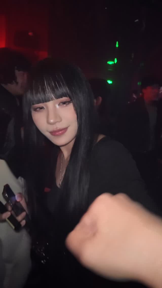 Video 4 from LA FIN