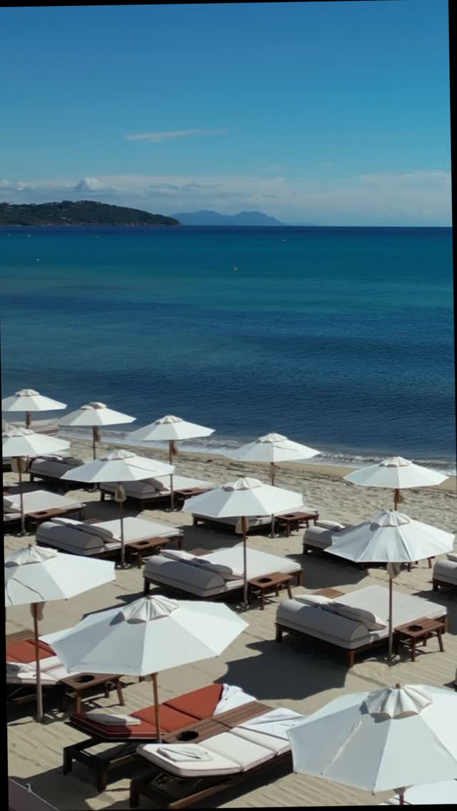 Video 8 from La Réserve à la Plage