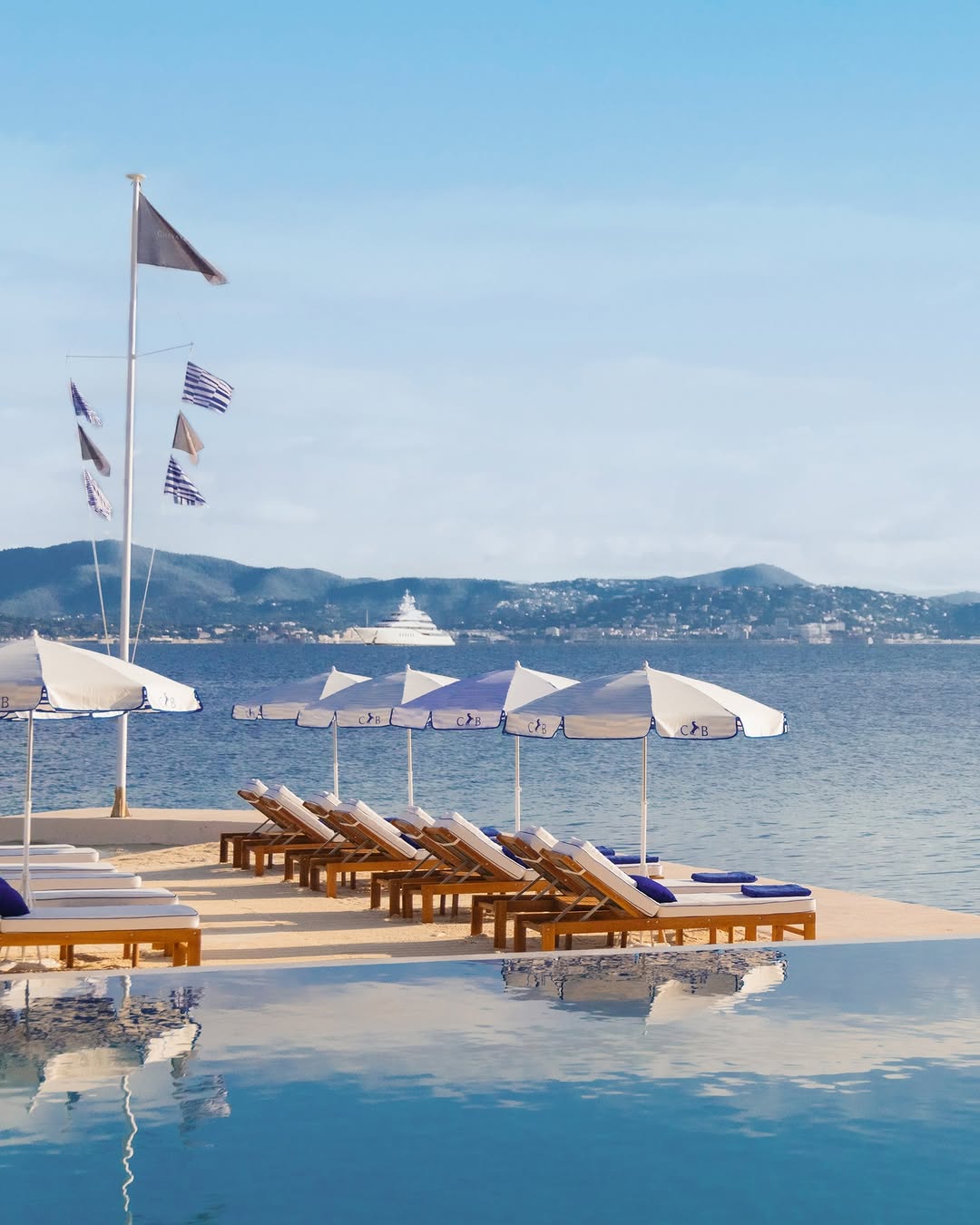 Video 8 from La Terrasse at Cheval Blanc