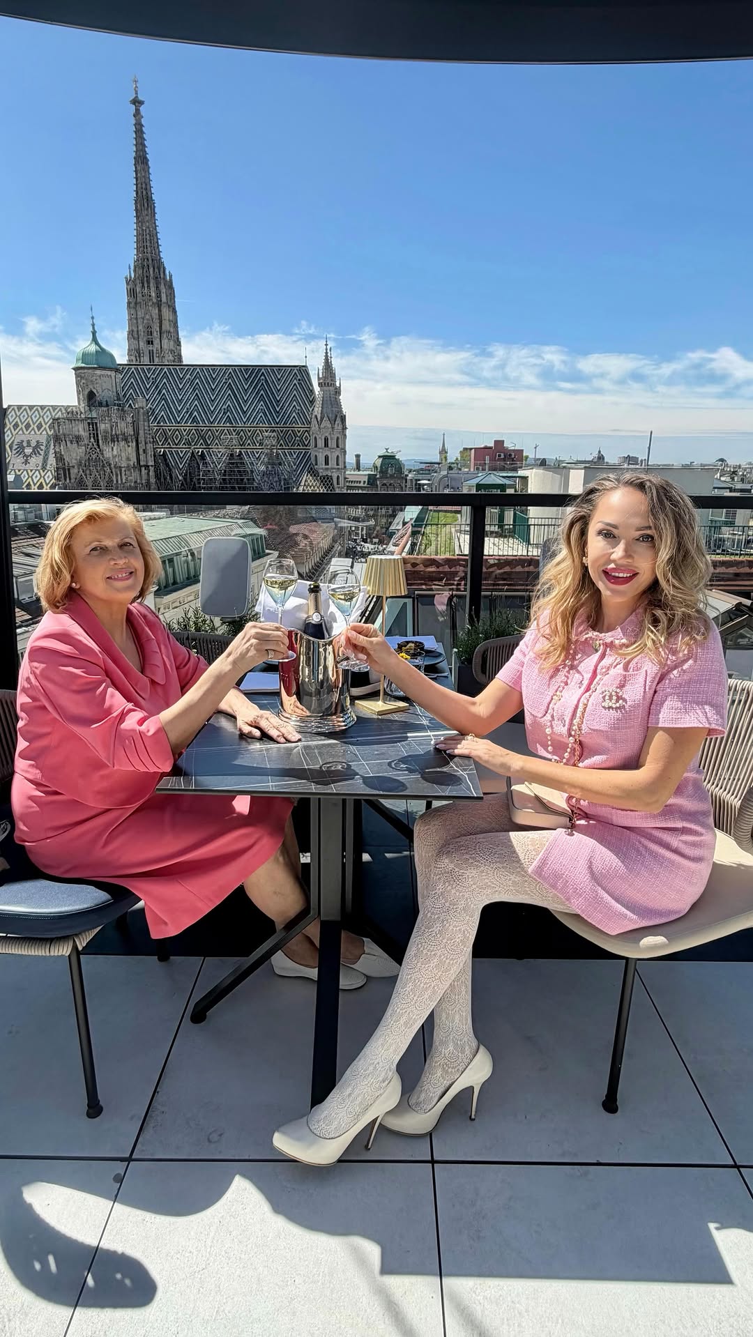 Video 7 from Lamée Rooftop