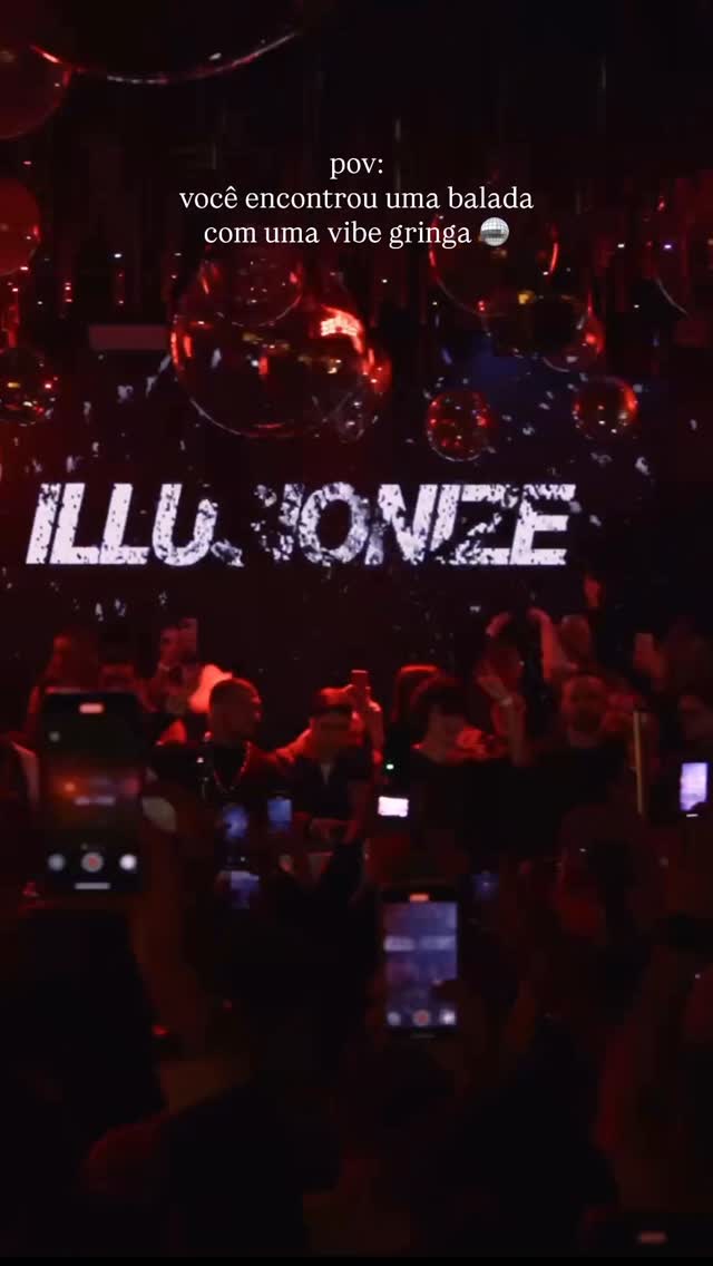 Video 8 from Le Club