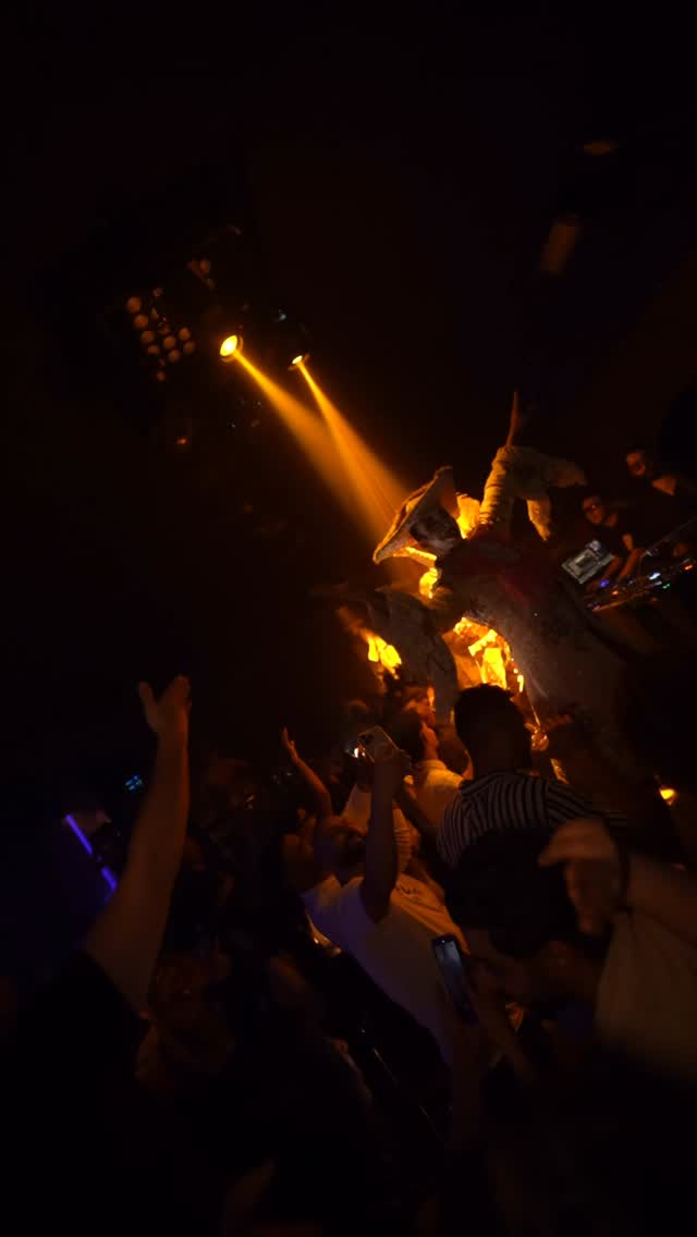 Video 1 from Le Maison B
