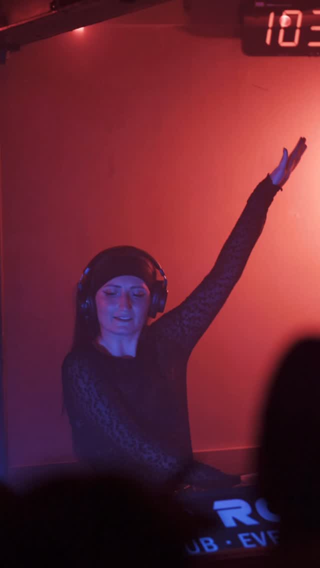 Video 1 from Le Red Room