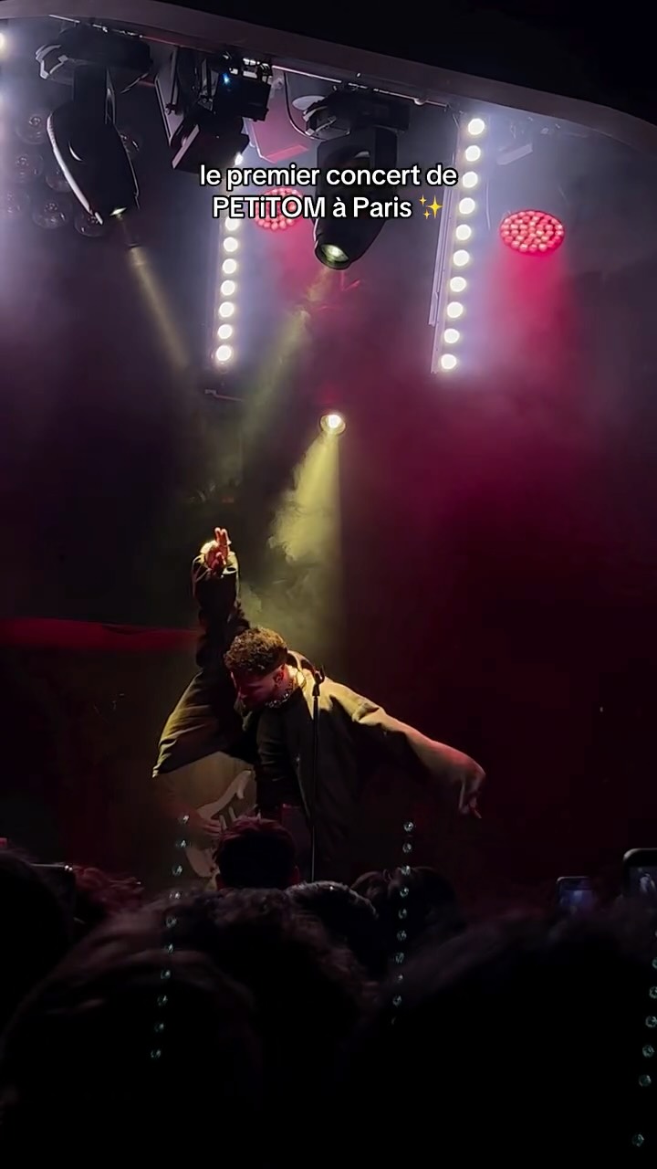Video 3 from Les Étoiles
