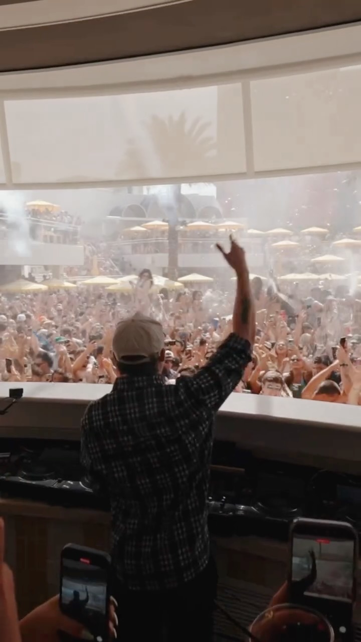 Video 8 from LIV Beach 