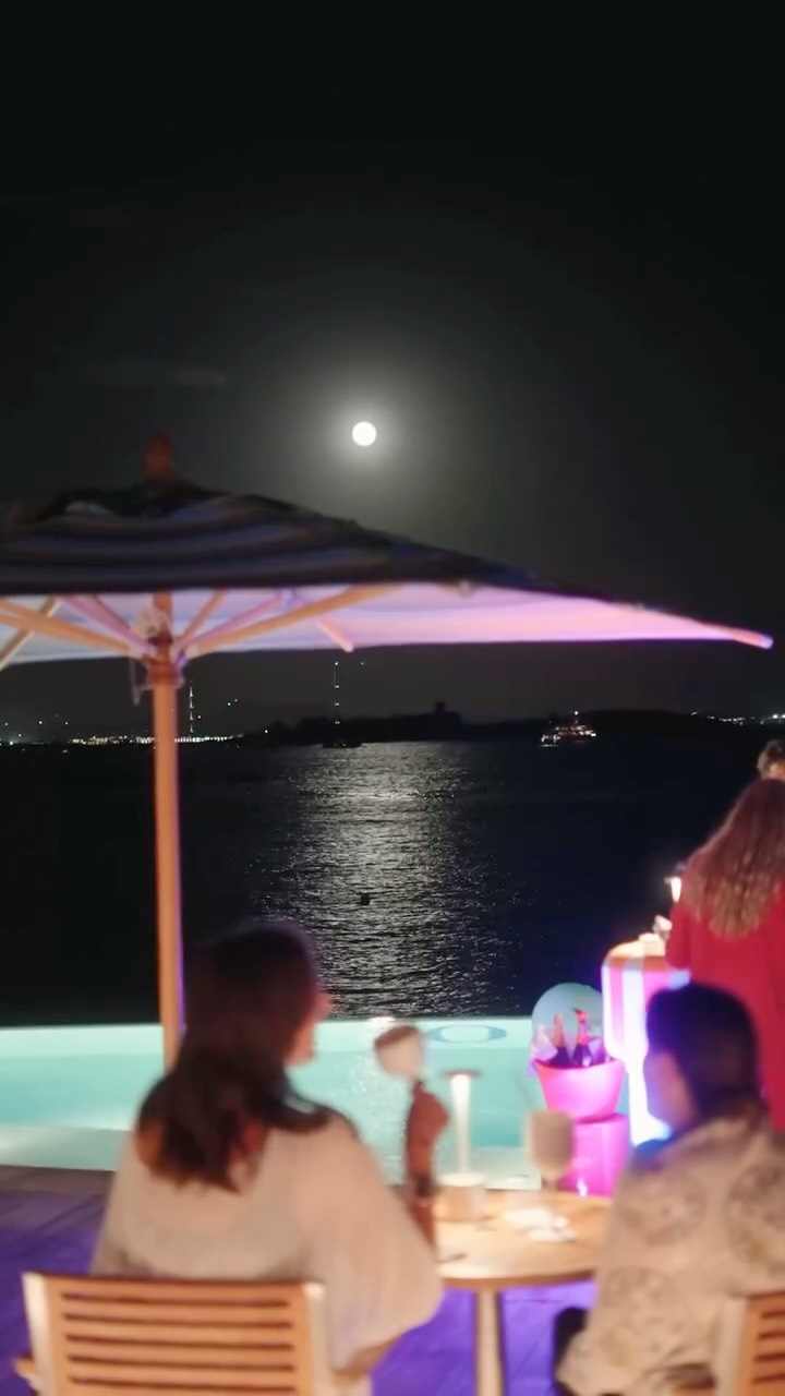 Video 7 from Lobster Club