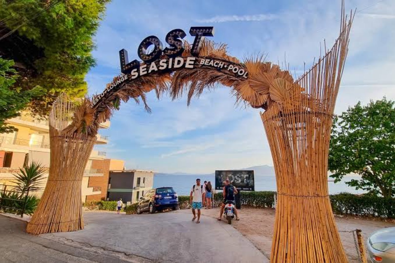 Lost Seaside, a restaurant in Sarandë, Albania — photo 3
