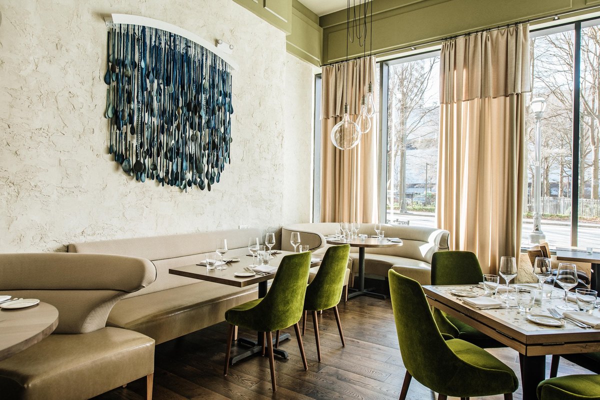 Lyla Lila, a restaurant in Atlanta, USA — photo 1