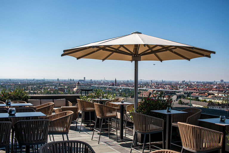 M’Uniqo Rooftop Bar, a restaurant in Munich, Germany