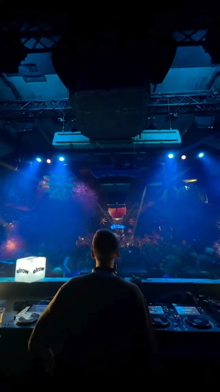 Video 8 from Maassilo