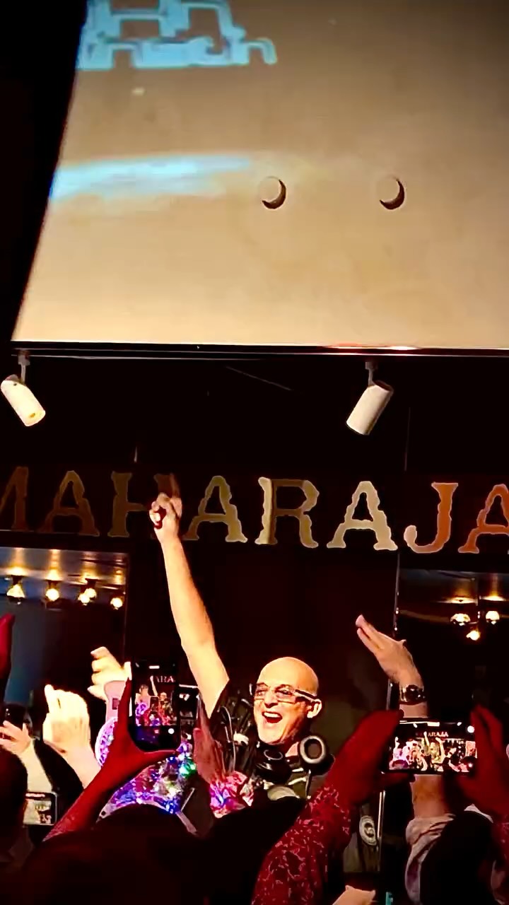 Video 6 from Maharaja Osaka