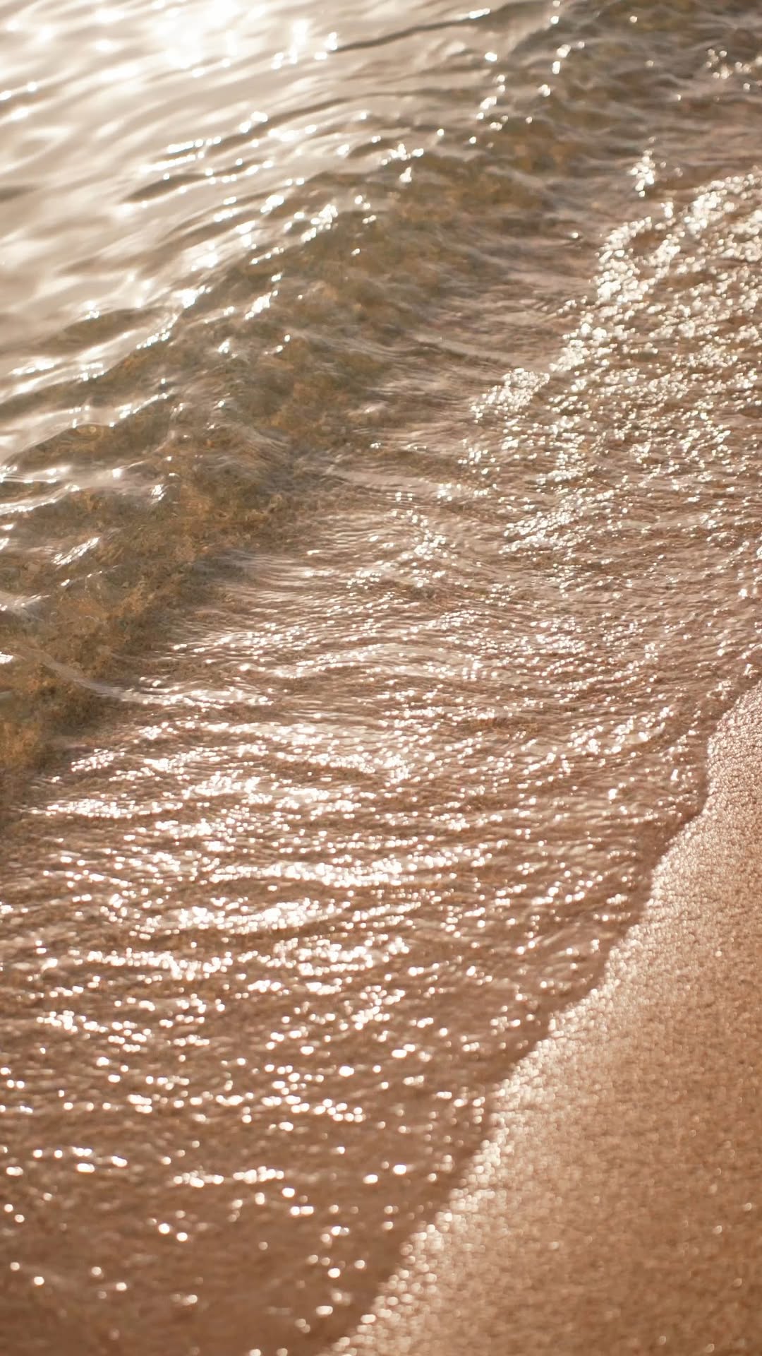 Video 8 from Maison De La Plage