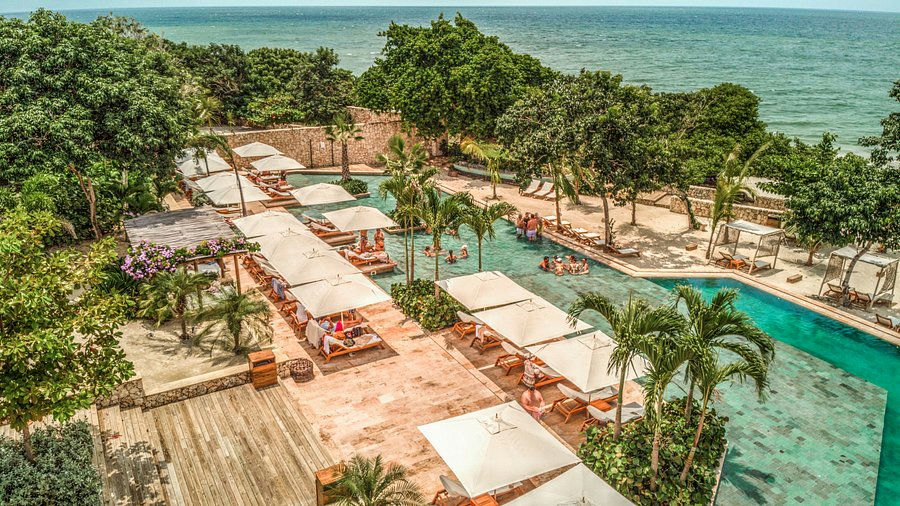 Makani Luxury Beach Club, a night club in Cartagena, Colombia